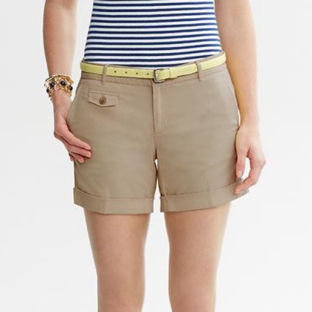 Banana Republic Chino Roll Up Shorts